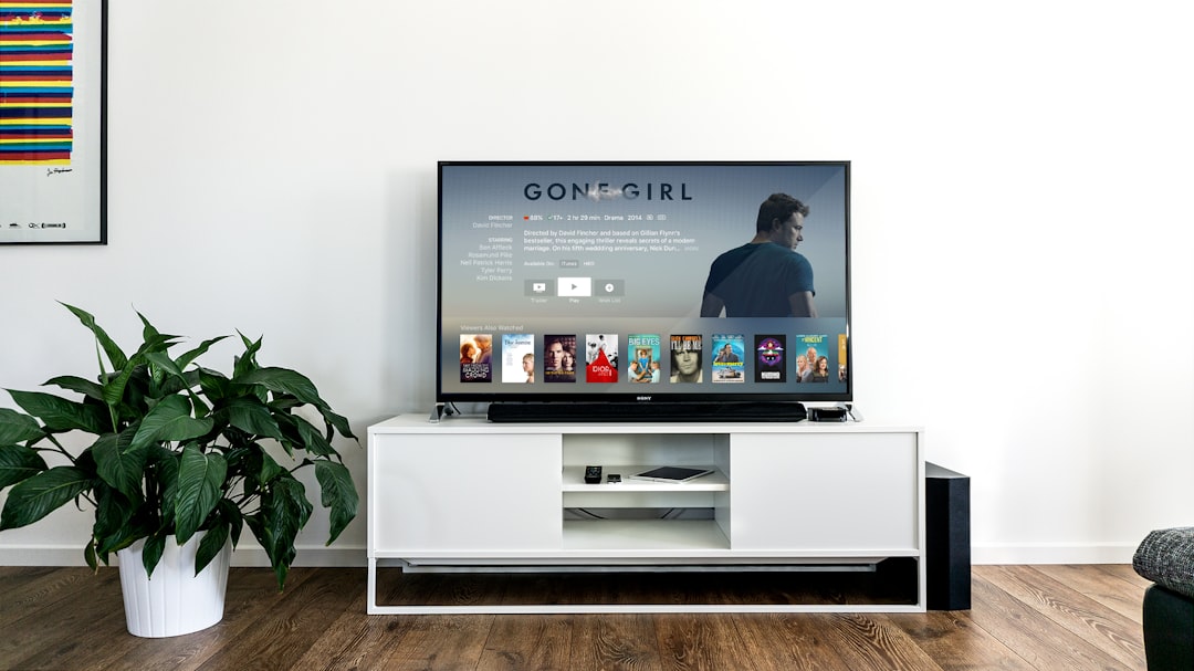 advantages of advertising on television